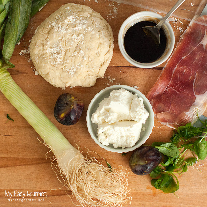 Figs and Prosciutto pizza ingredients