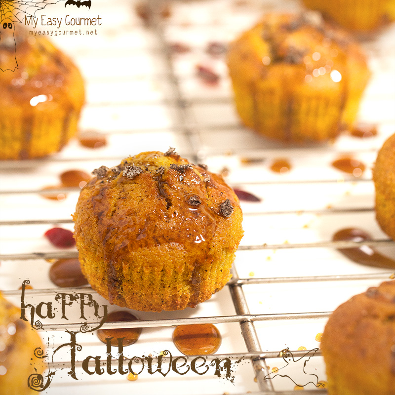 Cranberry Pumpkin Muffins with Salted Caramel