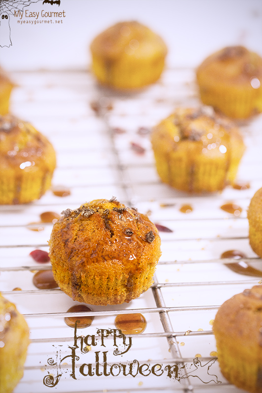 Cranberry Pumpkin Muffins with Salted Caramel