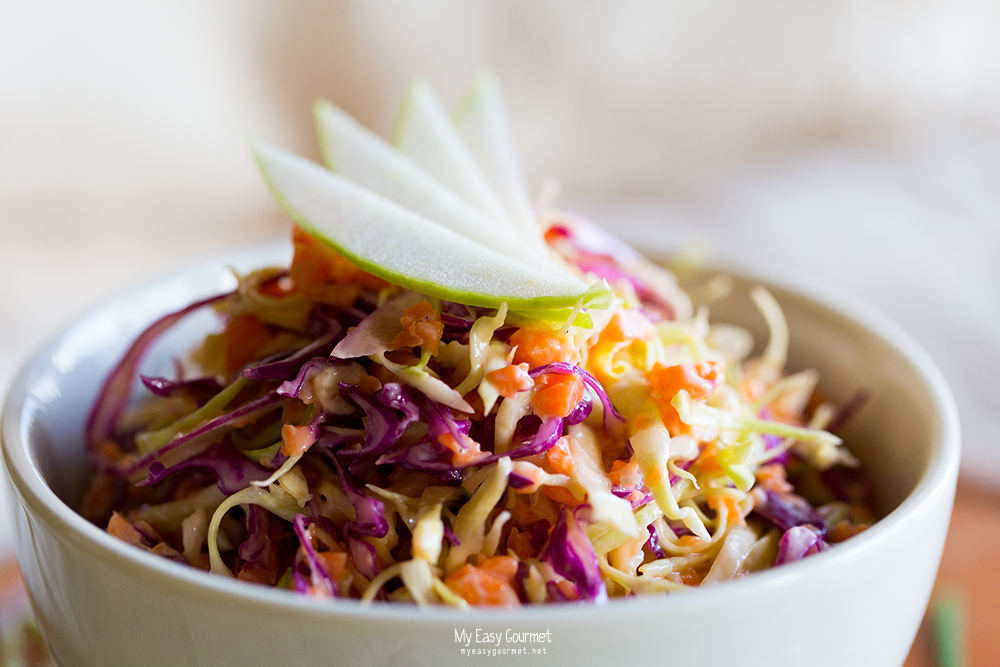 Creamy coleslaw salad