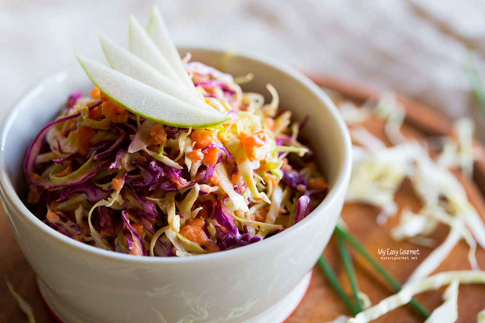 Creamy coleslaw salad