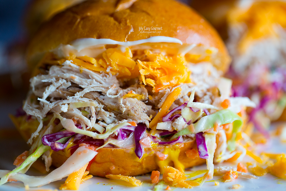 Pulled BBQ chicken sliders